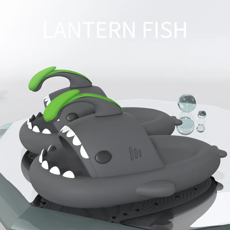 Desene animate Rechin Platforma de Papuci Pentru Femei, Omul Felinar Pește Batrhoom Piscină cu Tobogane EVA Calitate Sandale de Vara Cupluri Pantofi de Plaja